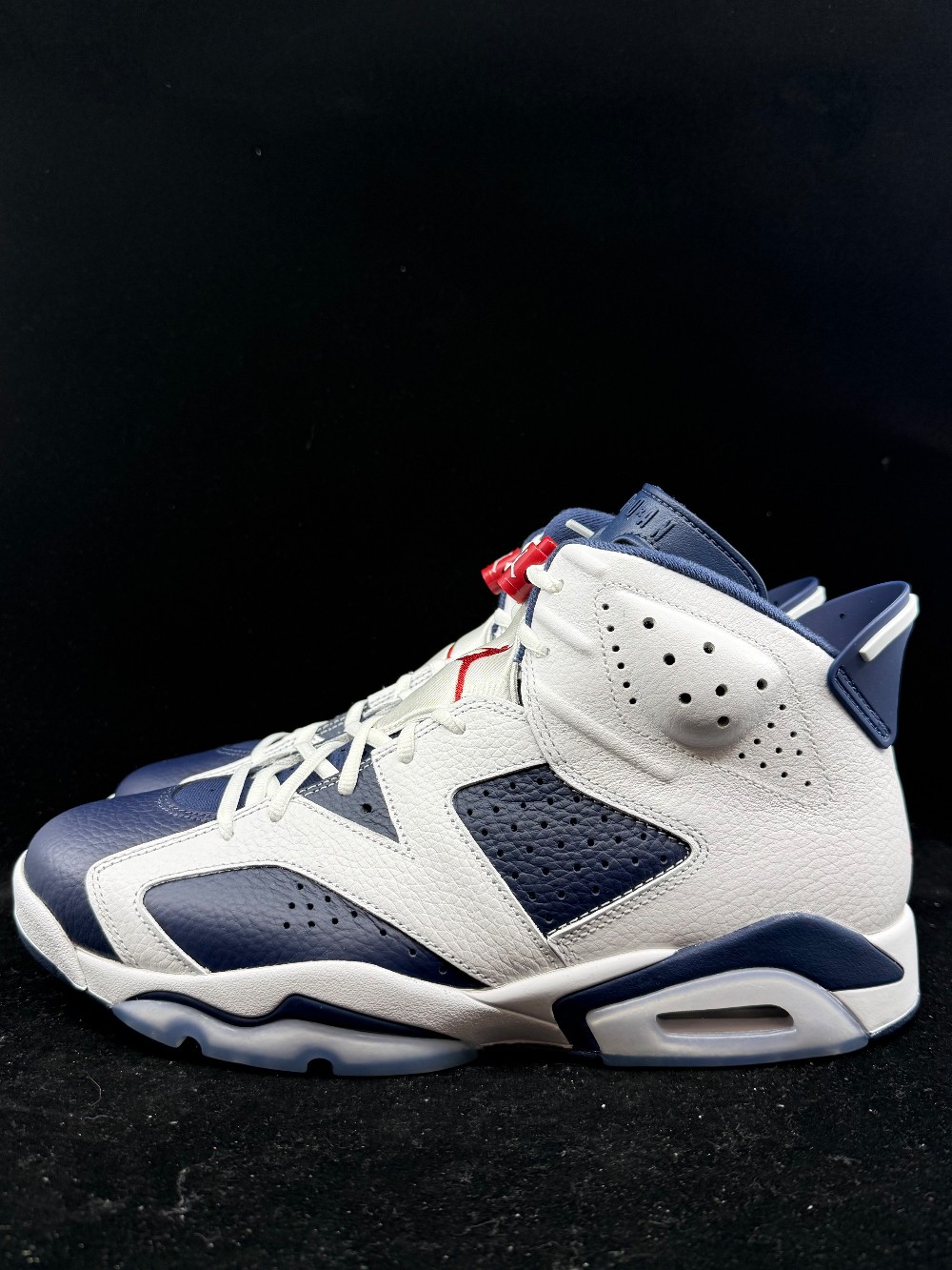 AJ 6 - OLYMPIC (2024)