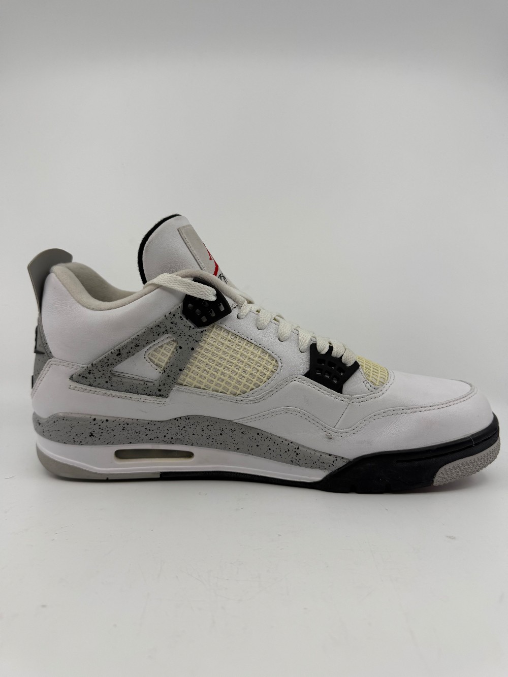 *USED/NO BOX* AJ 4 - WHITE CEMENT (2016)