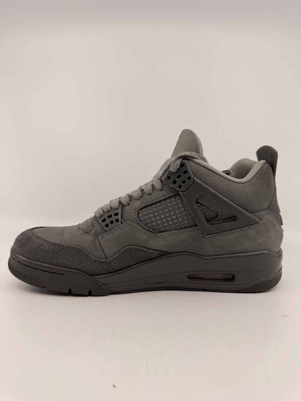 *USED* AJ 4 - PARIS OLYMPICS WET CEMENT