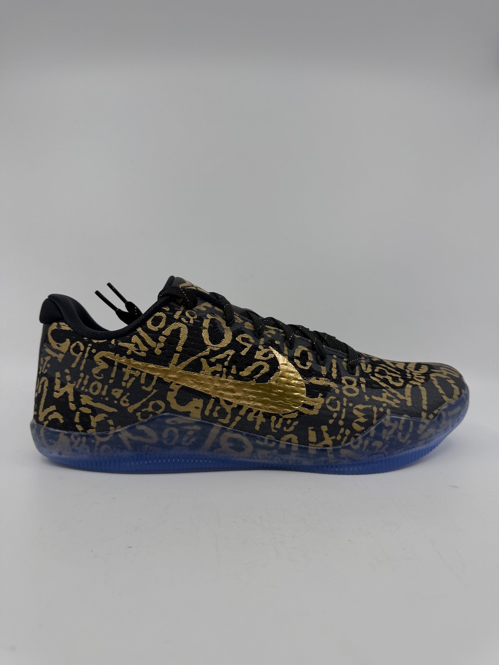 NIKE KOBE 11 PROTRO - MAMBA DAY