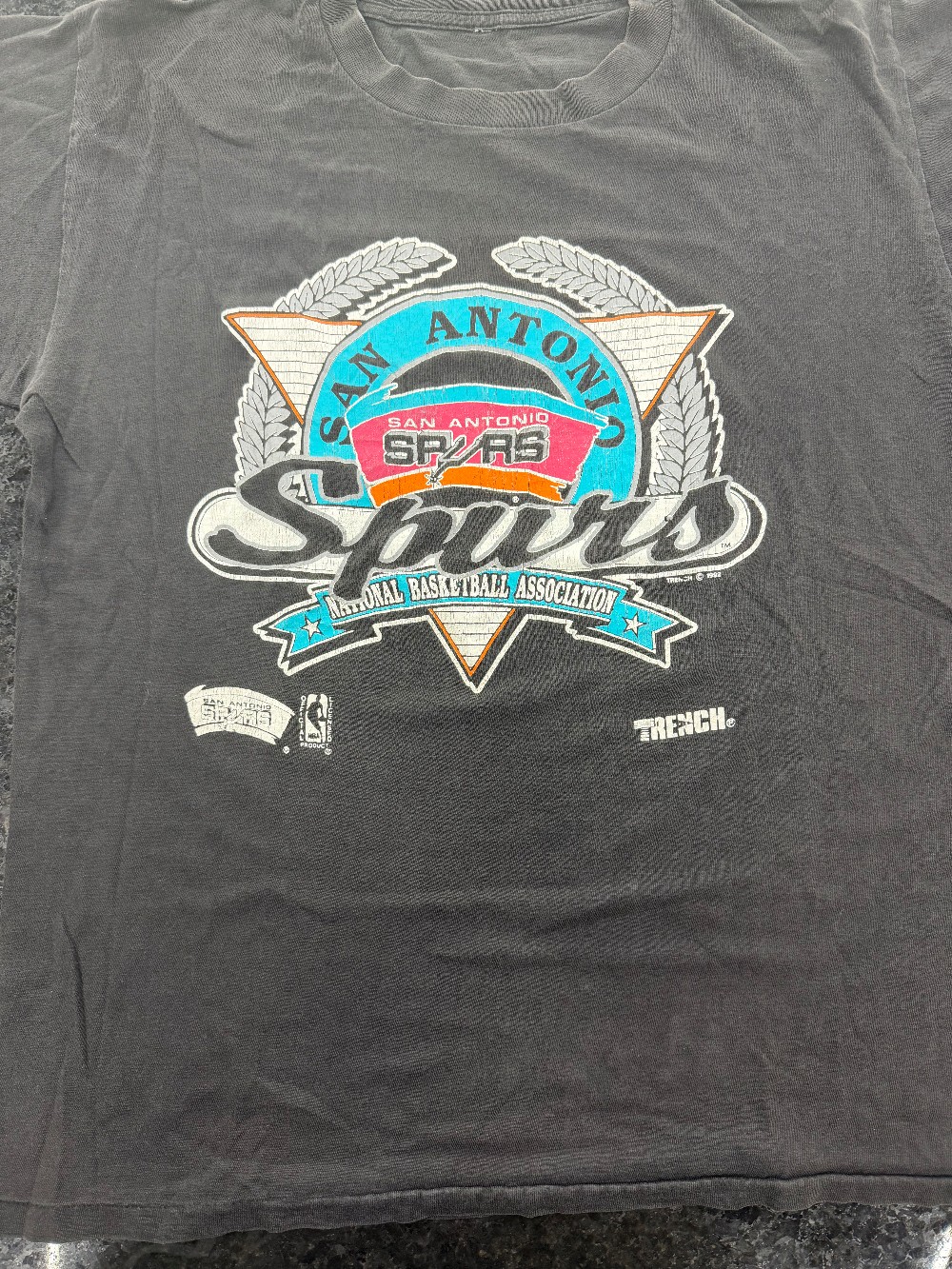 *VINTAGE* SAN ANTONIO SPURS TEE - FIESTA TRENCH TEE