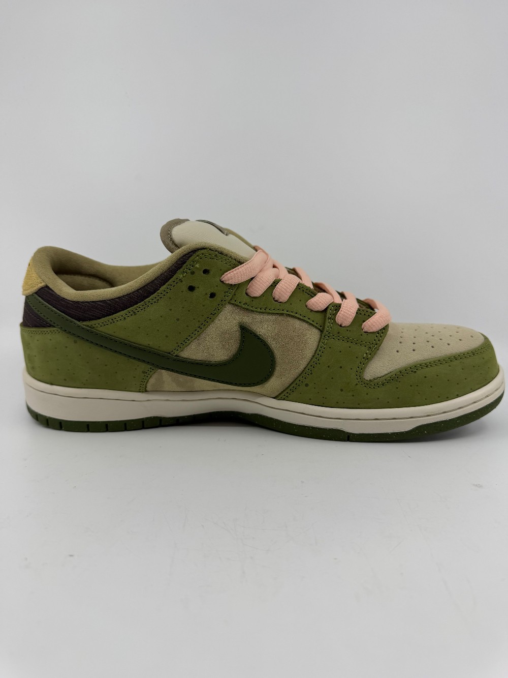 *VNDS/NO BOX* NIKE SB - YUTO HORIGOME MATCHA