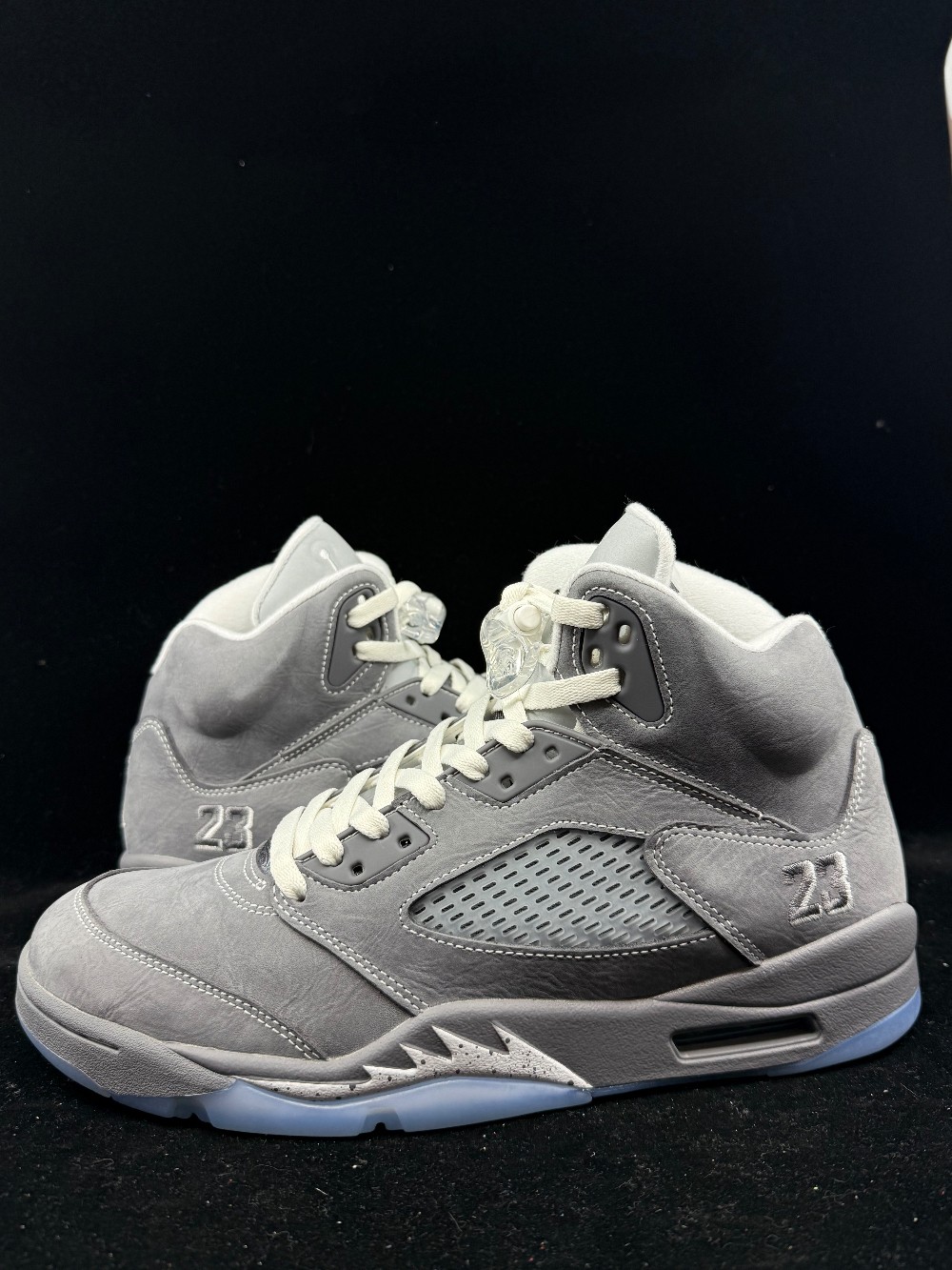 AJ 5 - WOLF GREY (2026)