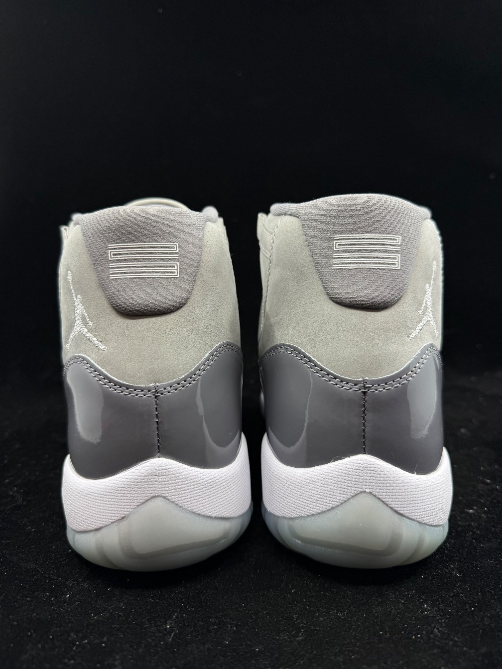 AJ 11 - COOL GREY (2021)