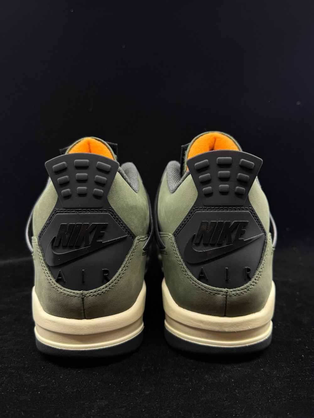 AJ 4 - UNDEFEATED (2025)