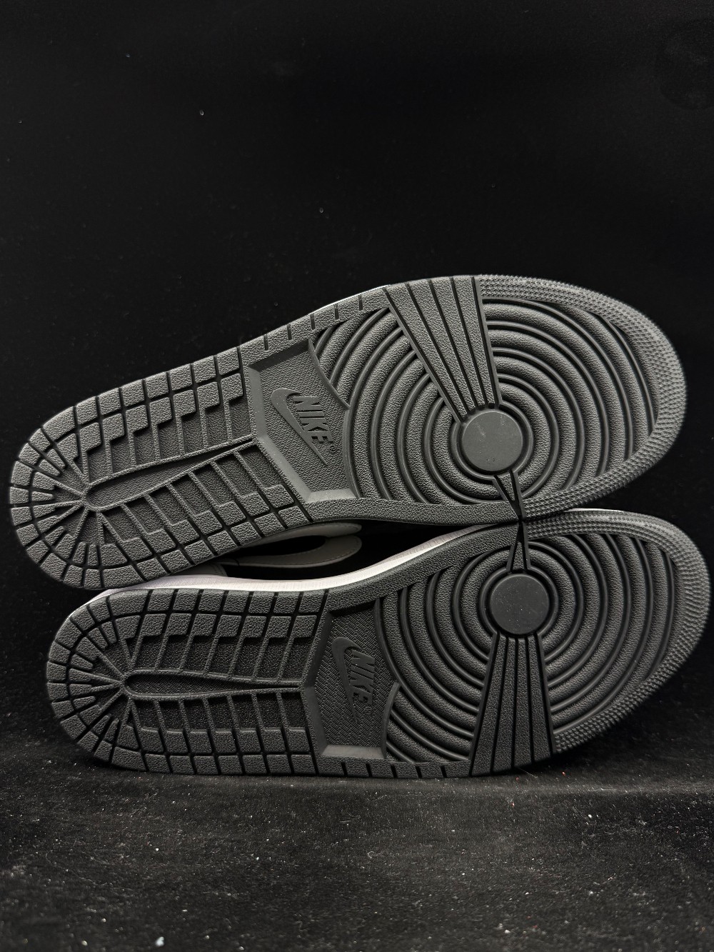 AJ 1 LOW - SHADOW (2024)