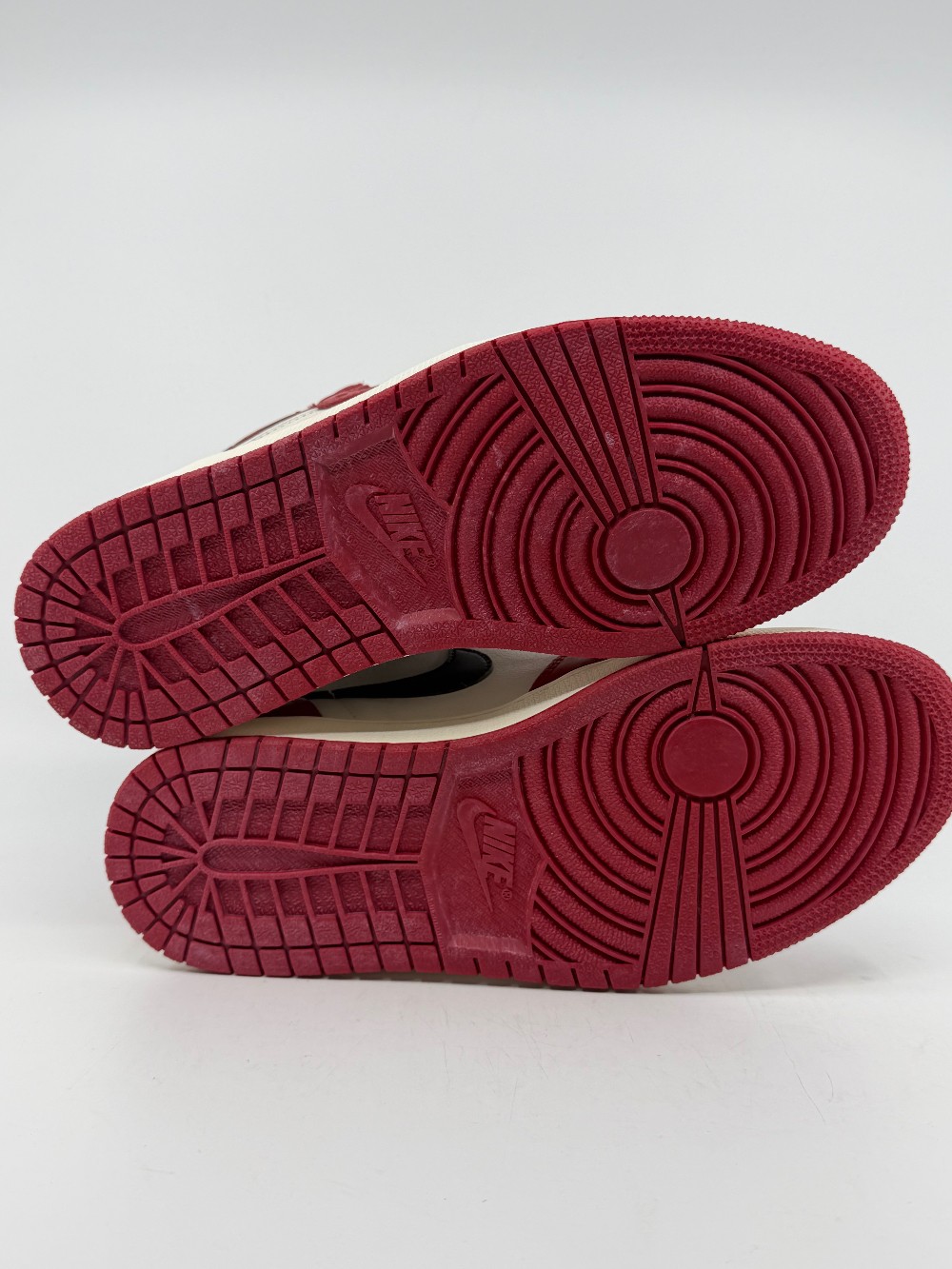 AJ 1 - CHICAGO LOST AND FOUND