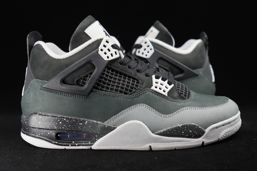 *USED* AJ 4 - FEAR (2024)