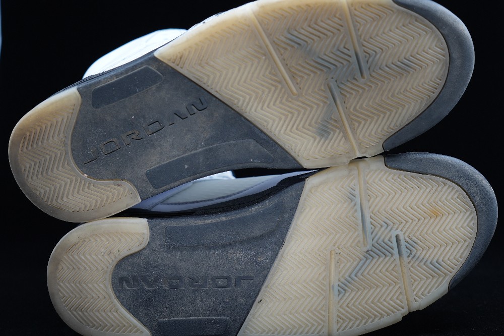 *USED* AJ 5 - REVERSE METALLIC