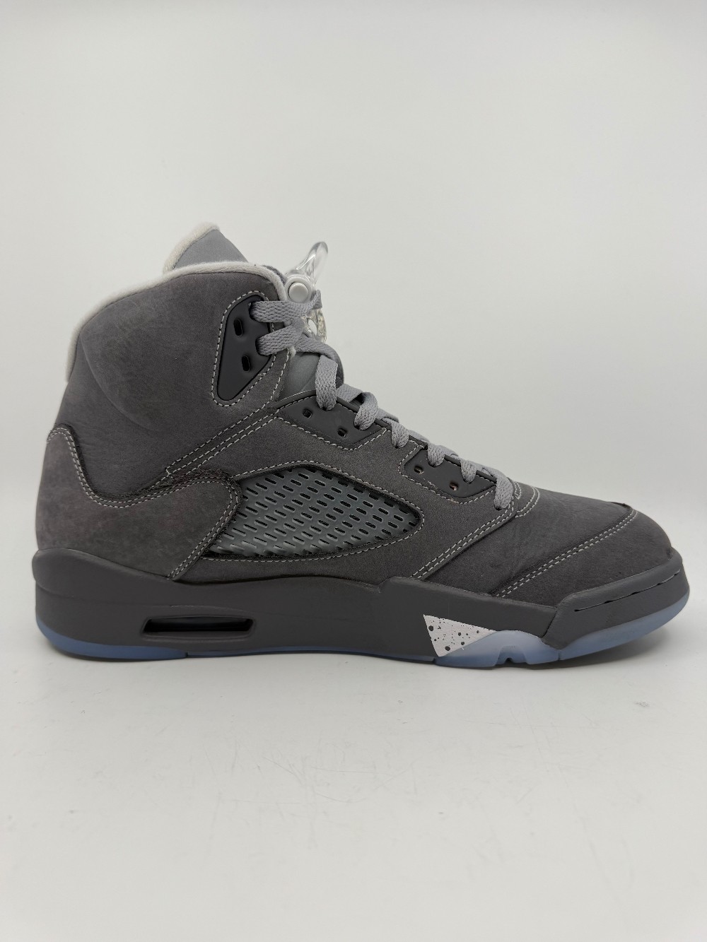 *USED* AJ 5 - WOLF GREY (2026)