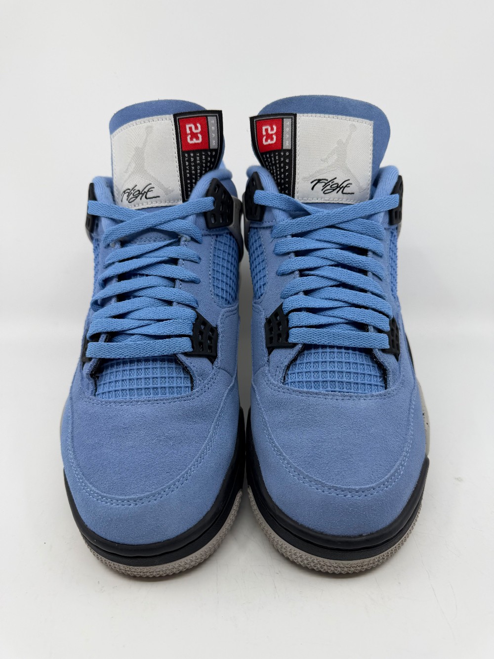 *USED* AJ 4 - UNIVERSITY BLUE