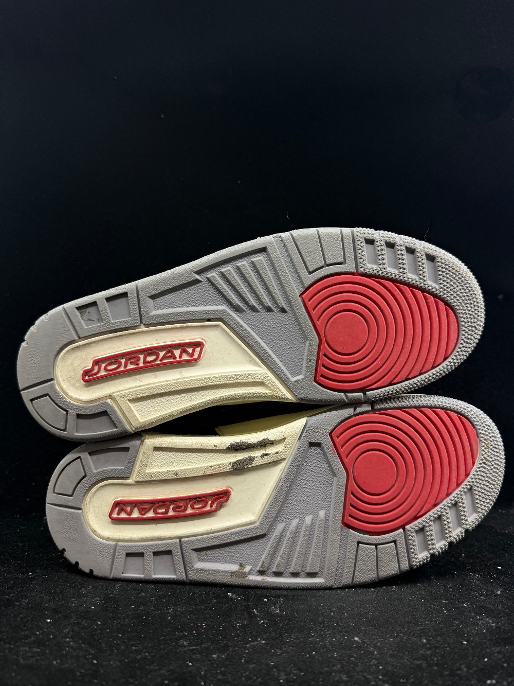 *USED* AJ 3 (W) - BLACK CEMENT GOLD