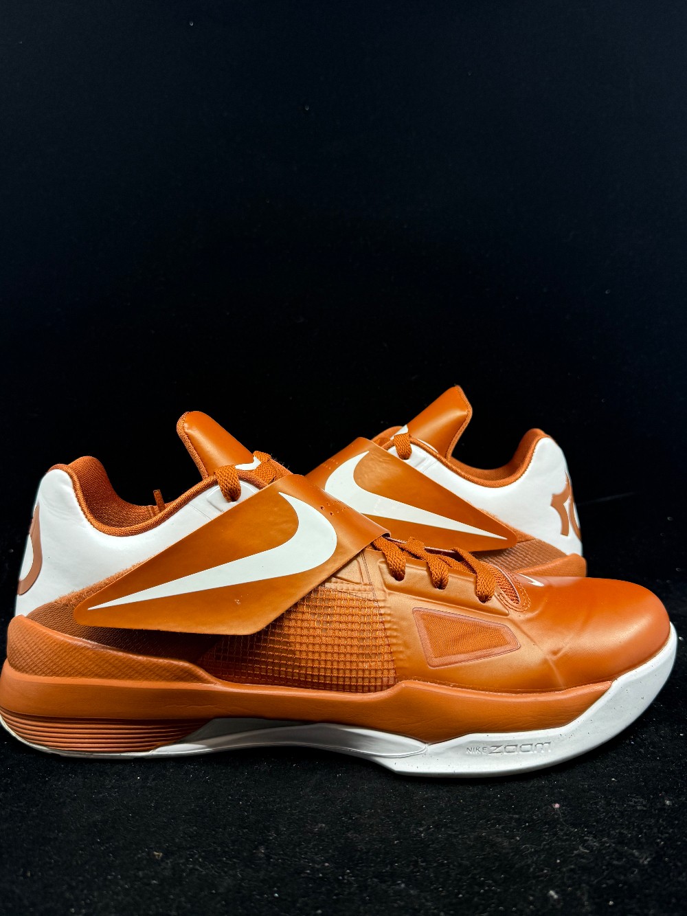 *USED* NIKE KD 4 - TEXAS LONGHORNS (2025)