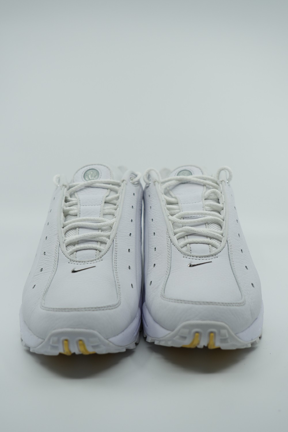 *USED* NIKE HOT STEP AIR TERRA X DRAKE X NOCTA - WHITE