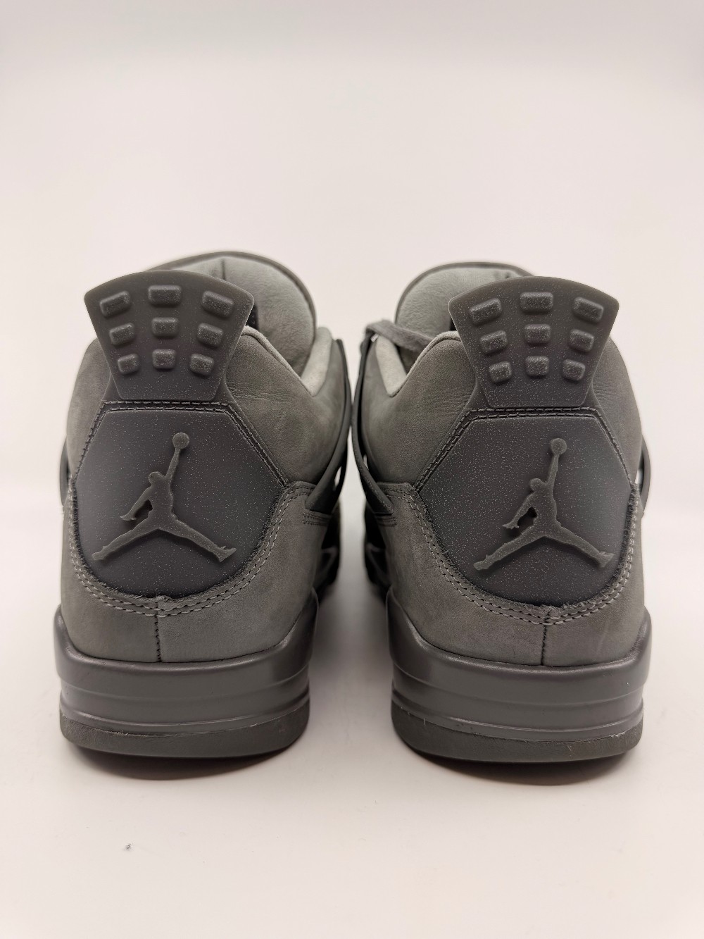 *USED* AJ 4 - PARIS OLYMPICS WET CEMENT