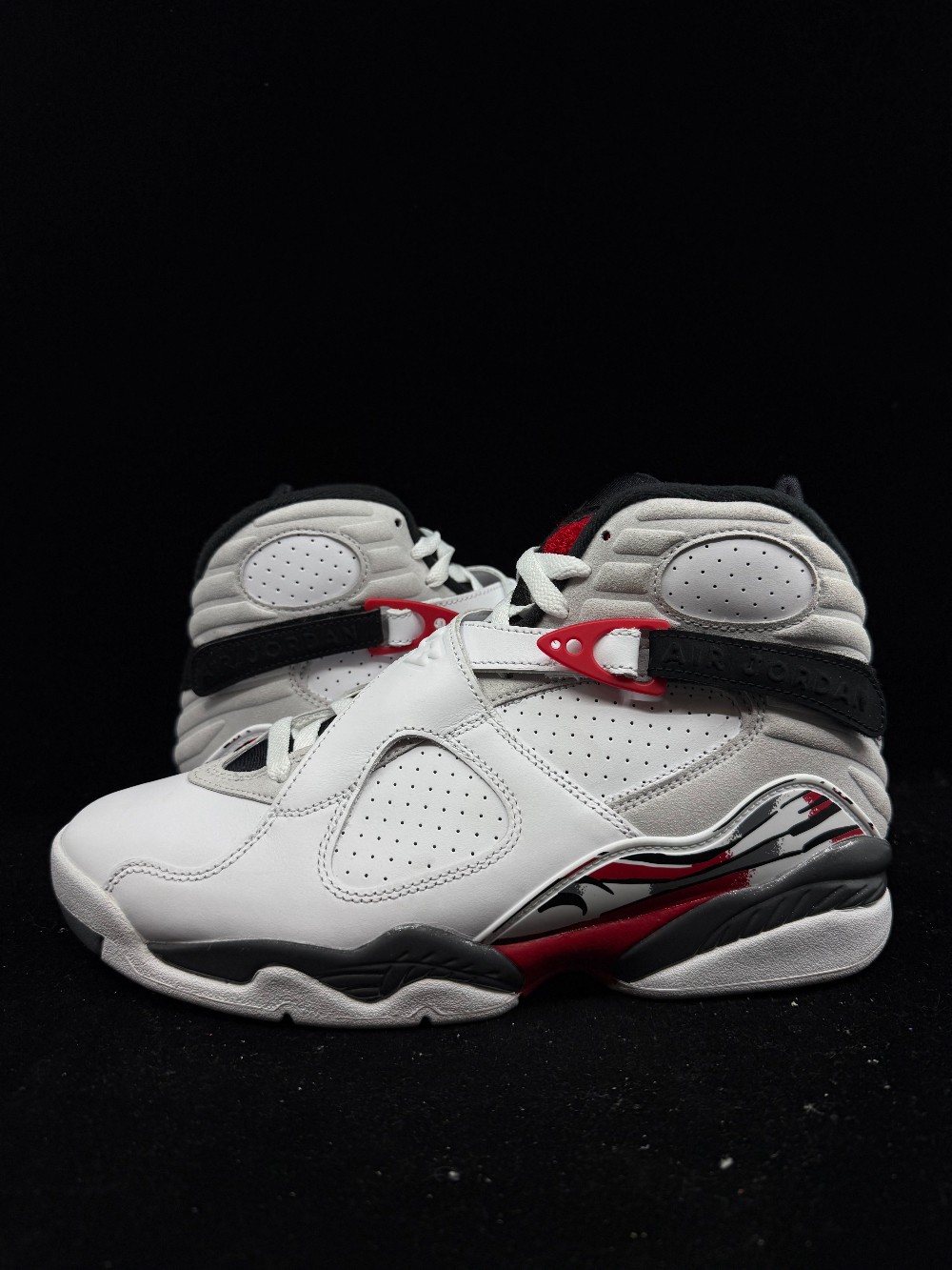 *USED* AJ 8 - WHITE TRUE RED (2025)