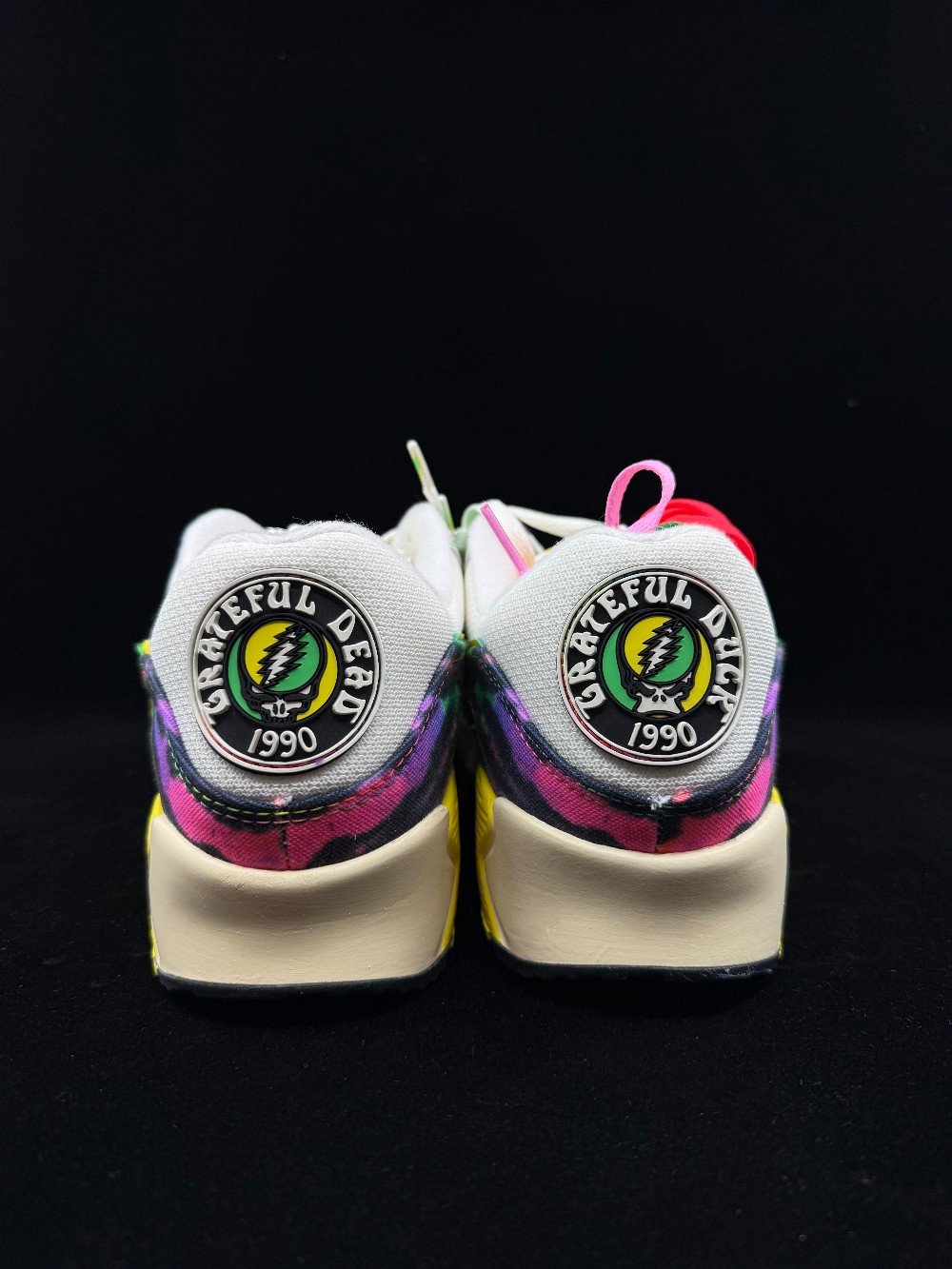 NIKE AIR MAX 90 - GRATEFUL DEAD UNIVERSITY OF OREGON GRATEFUL DUCKS