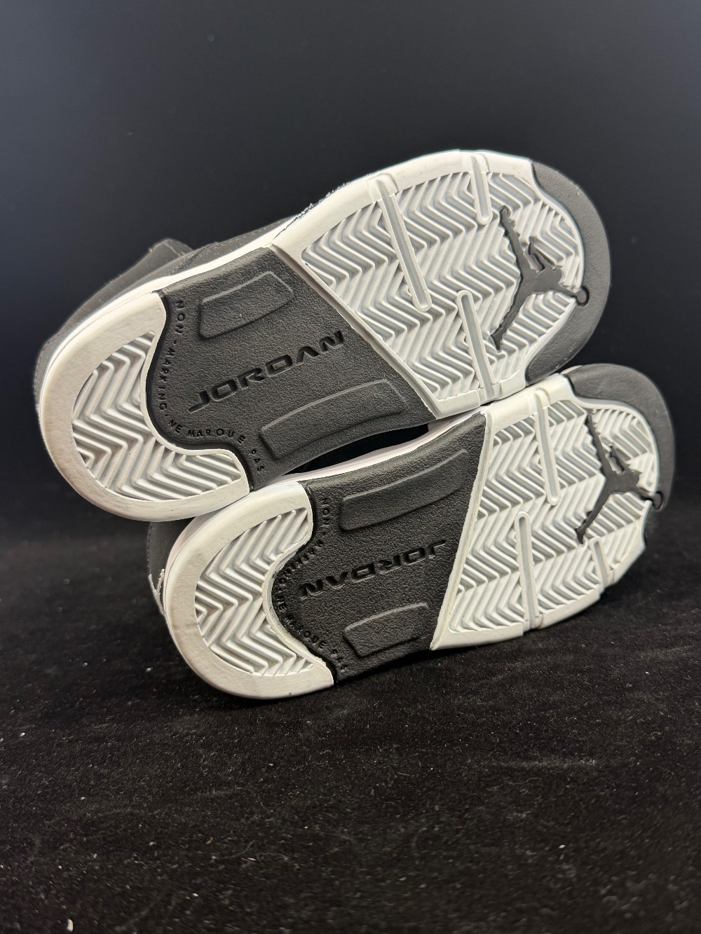 AJ 5 (TD) - MOONLIGHT (2021)