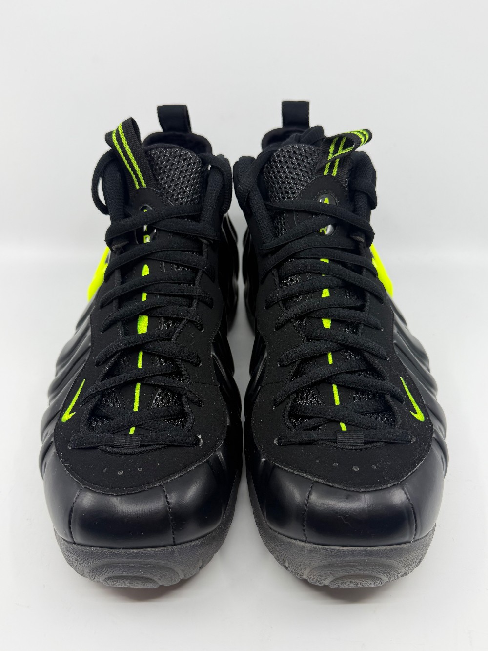 NIKE AIR FOAMPOSITE - VOLTAGE (2026)