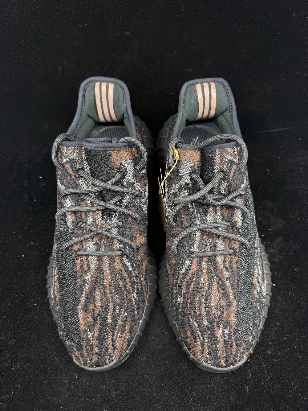 YEEZY 350 BOOST V2 - MX ROCK