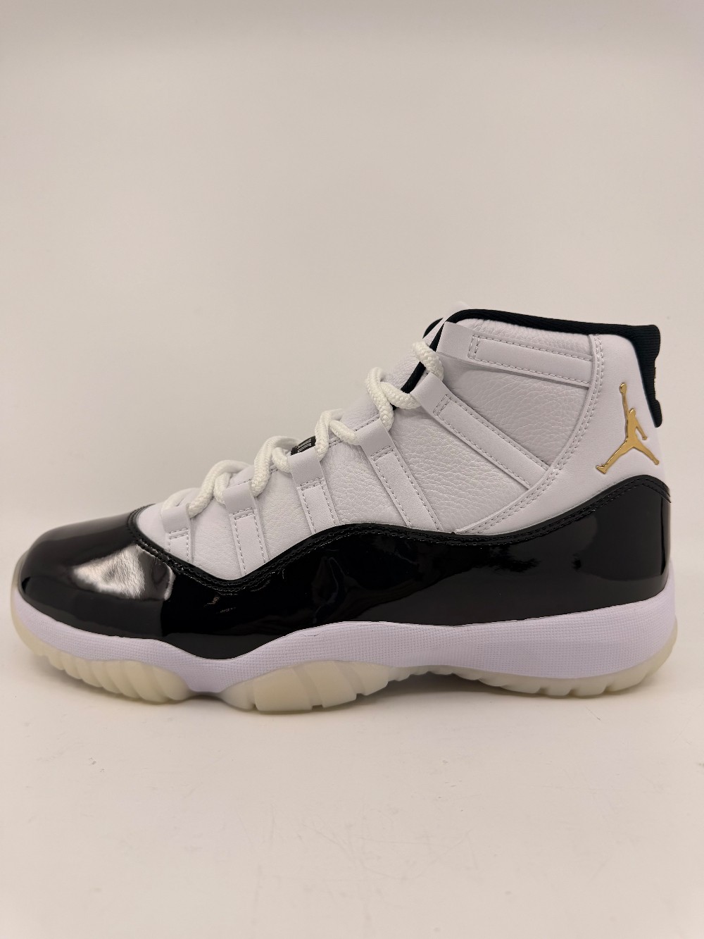 AJ 11 - DMP GRATITUDE (2023)
