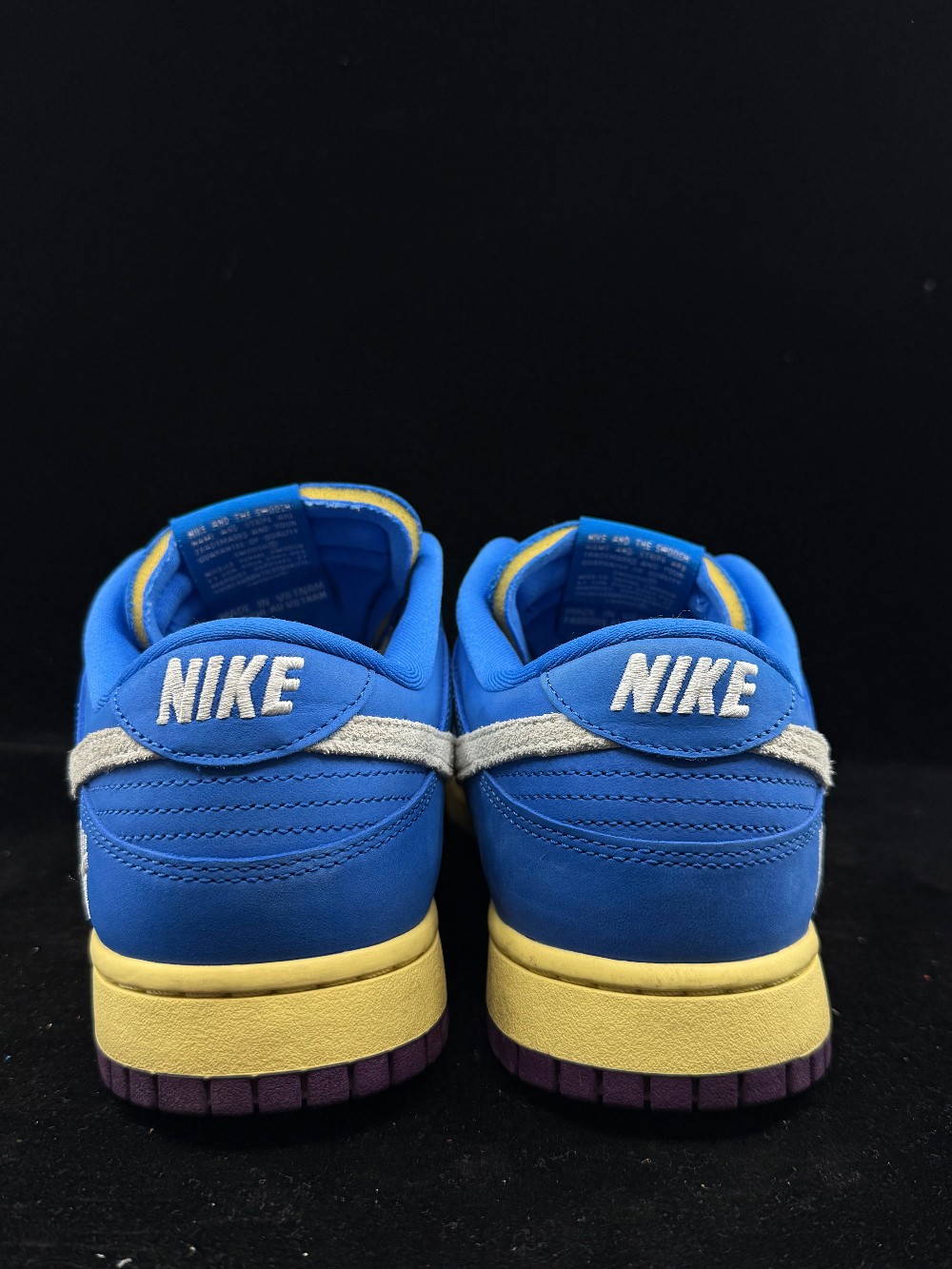*USED* NIKE DUNK LOW X UNDEFEATED - 5 ON IT DUNK VS AF1