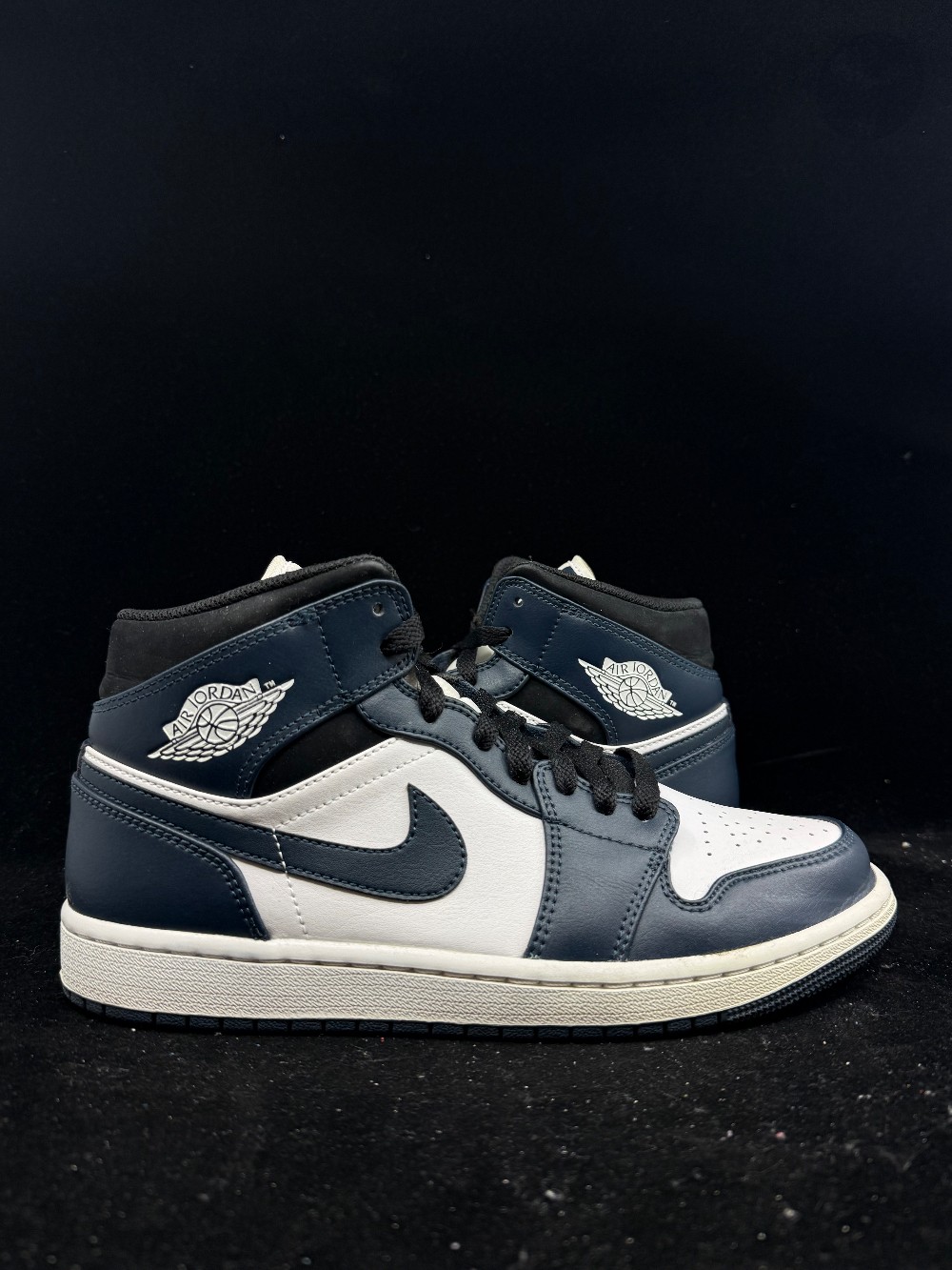 *USED* AJ 1 MID - ARMORY NAVY