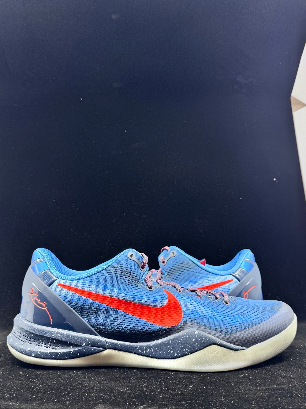 *USED* NIKE KOBE 8 - BLUE BLITZ