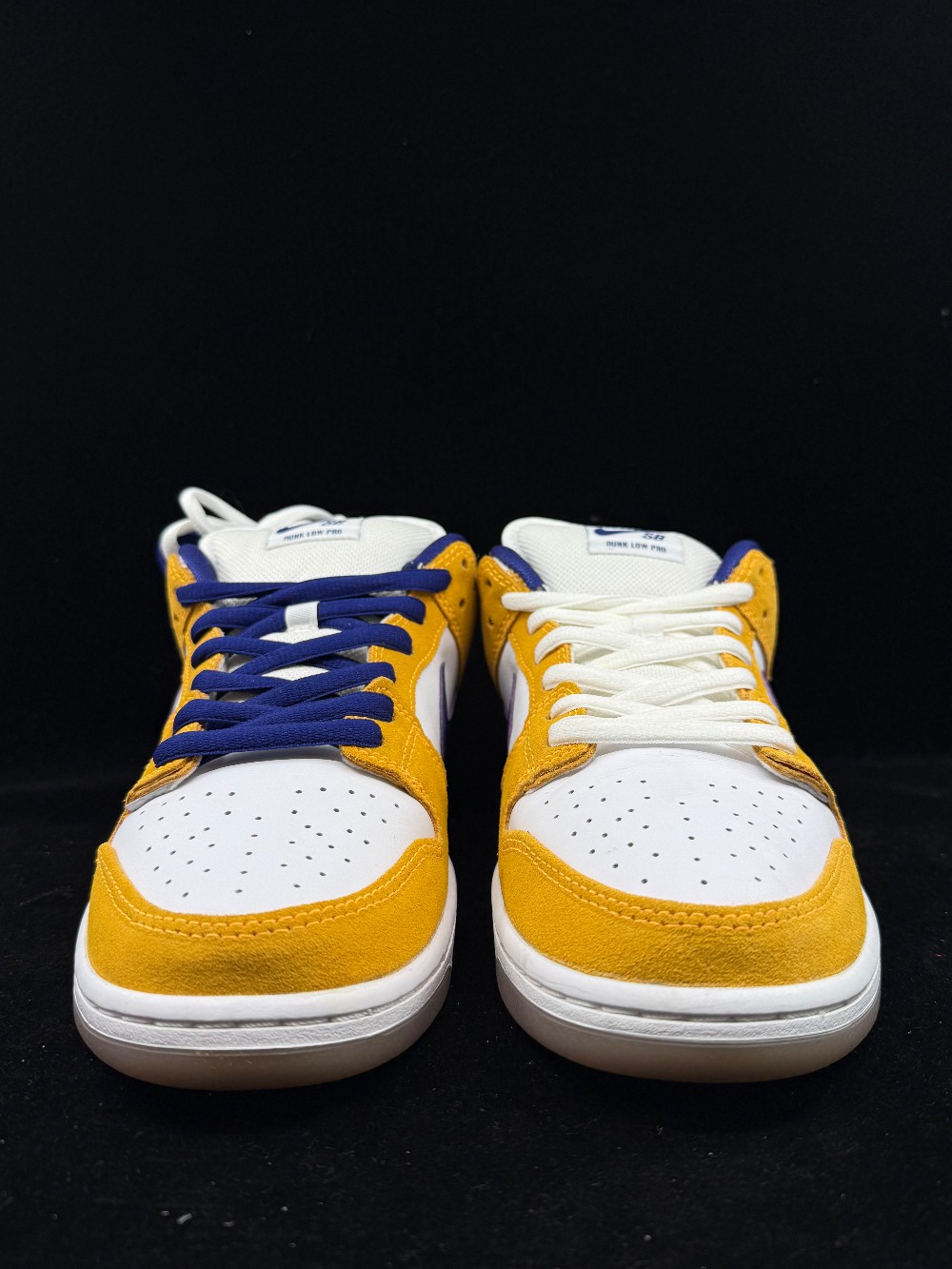 *USED* NIKE SB DUNK LOW - LASER ORANGE