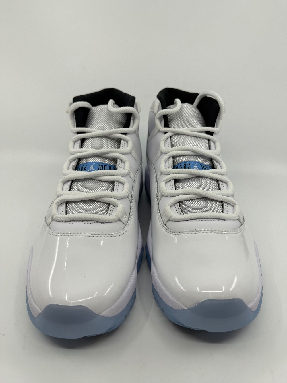 AJ 11 - LEGEND BLUE (2024)