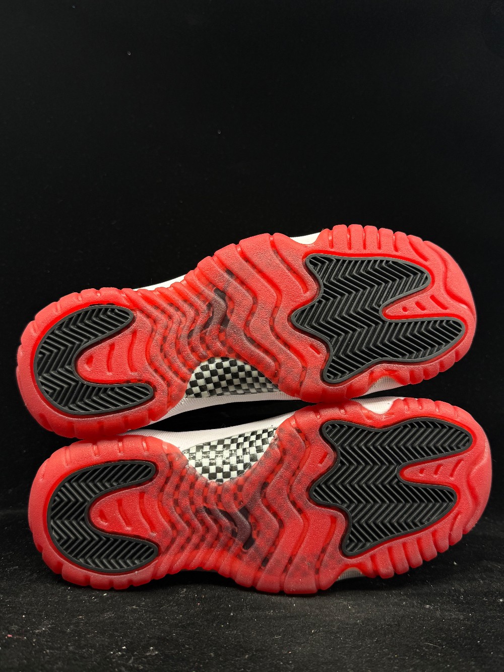 *VNDS* AJ 11 (GS) - PLAYOFFS BRED (2019)