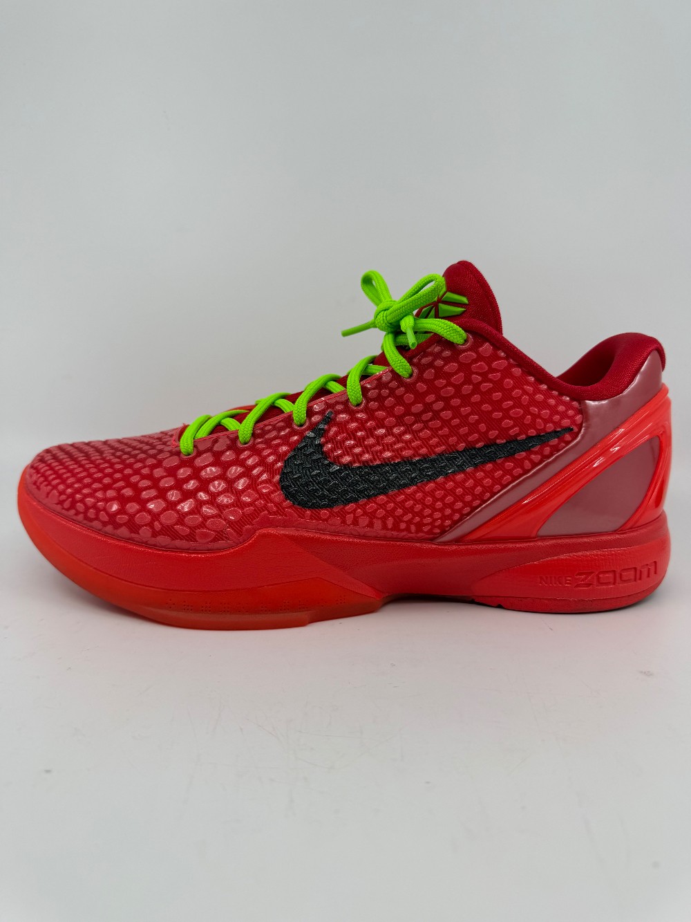 *USED* NIKE KOBE 6 PROTRO - REVERSE GRINCH