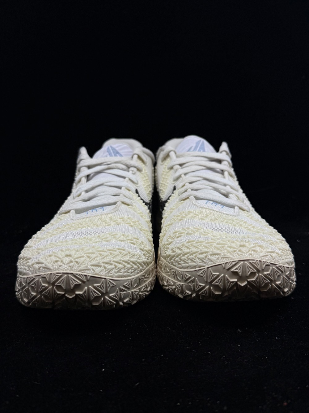 *USED* NIKE JA 3 - SOUND CHECK