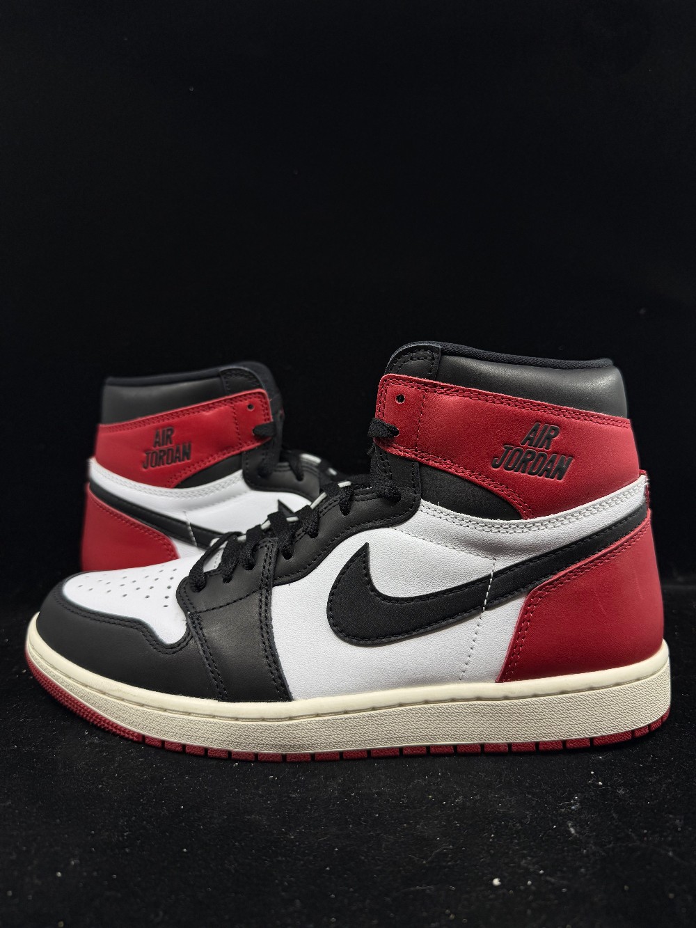 *USED* AJ 1 - BLACK TOE REIMAGINED