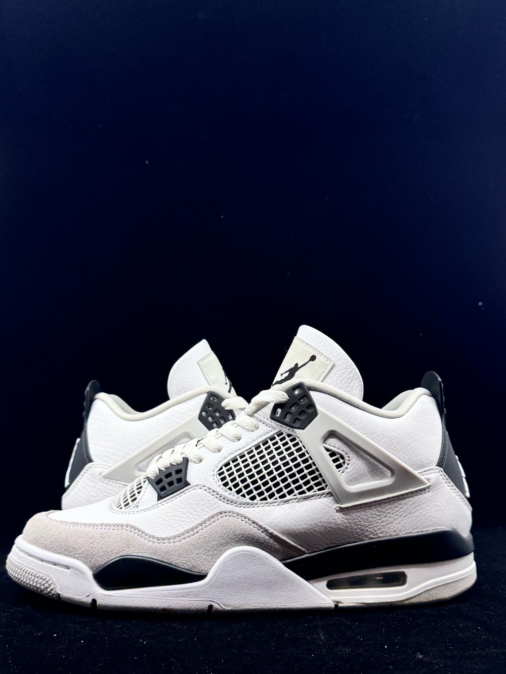 *USED* AJ 4 - MILITARY BLACK