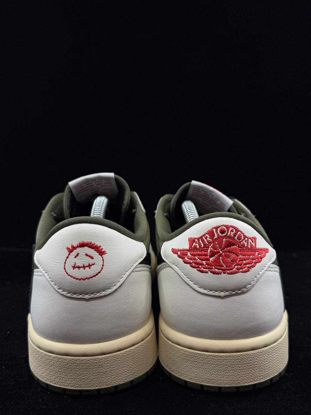 *USED/NO BOX* AJ 1 LOW X TRAVIS SCOTT - MEDIUM OLIVE