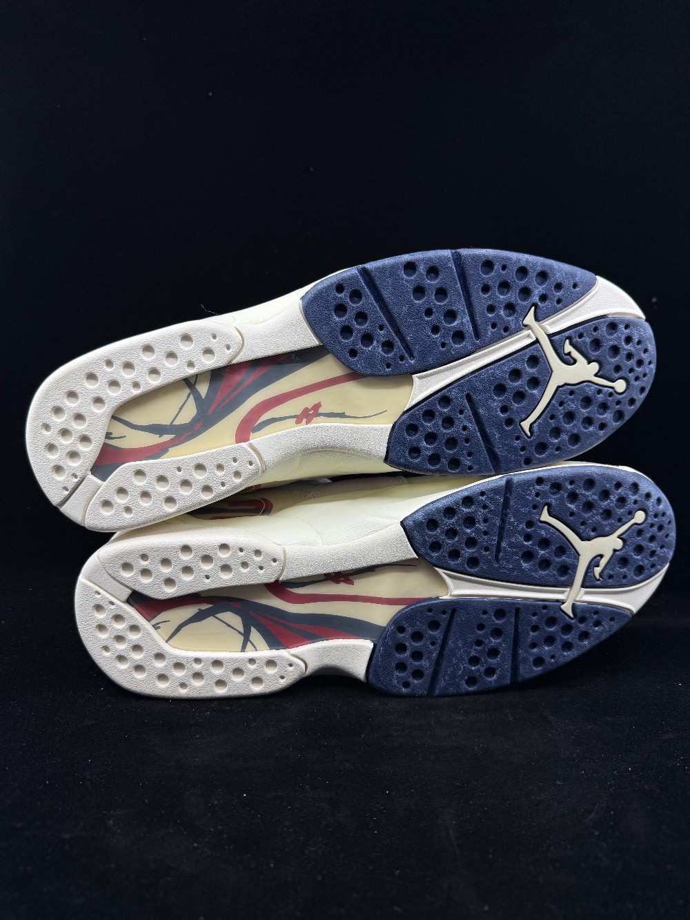 AJ 8 X SOLEFLY - MI CASA ES SU CASA