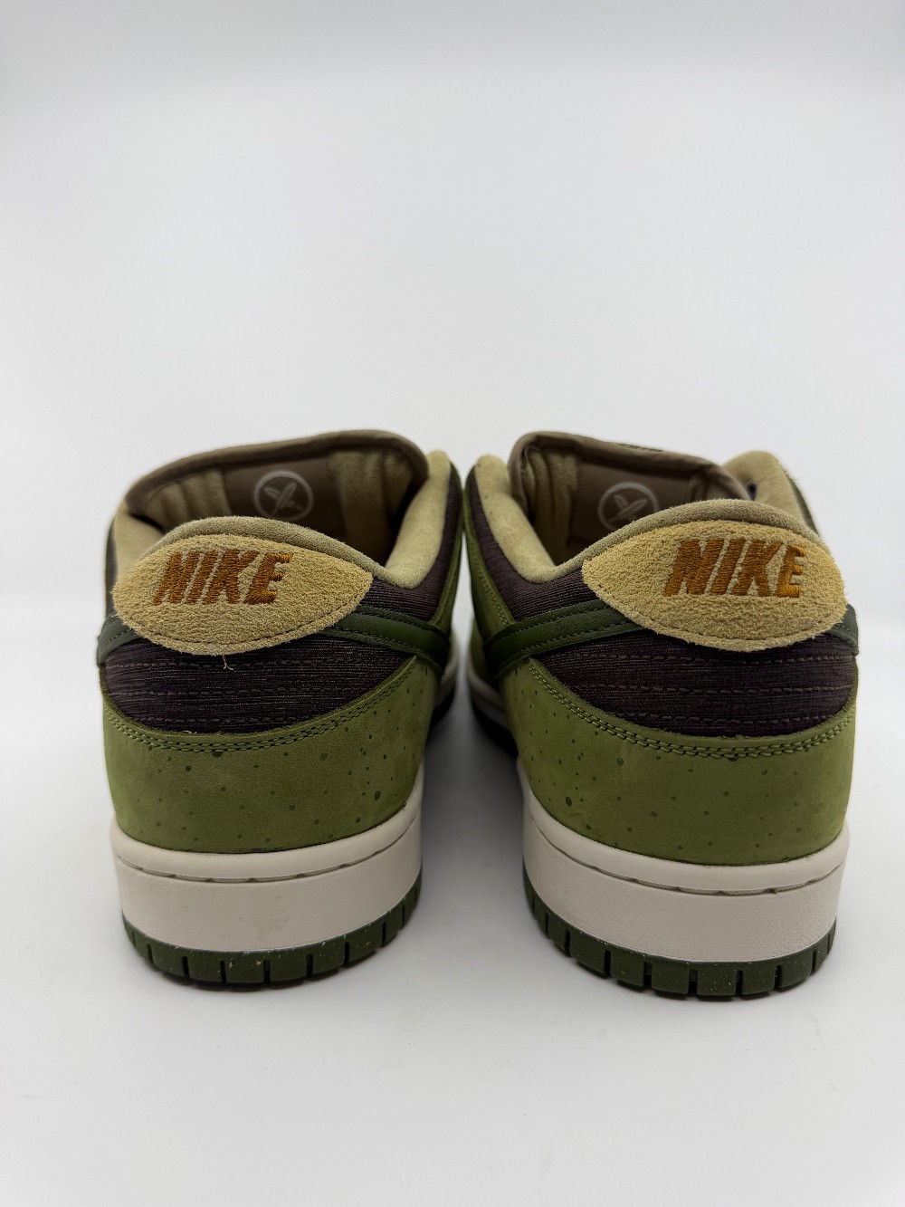 *VNDS/NO BOX* NIKE SB - YUTO HORIGOME MATCHA