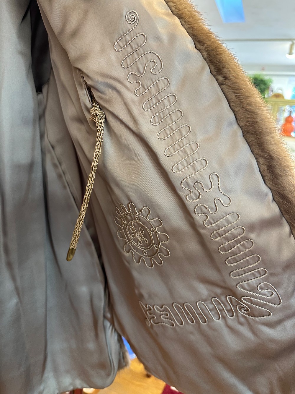 I J Fox Furs Vintage 1/2 length light brown Mink Coat