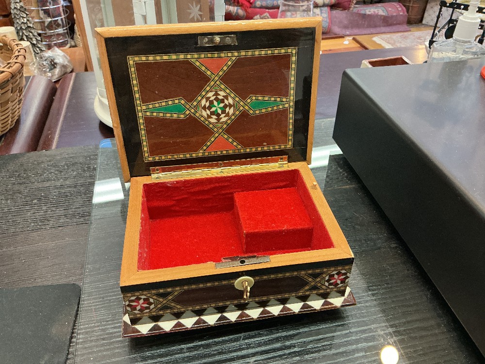 Vintage Wood Inlayed Music Jewelry Box