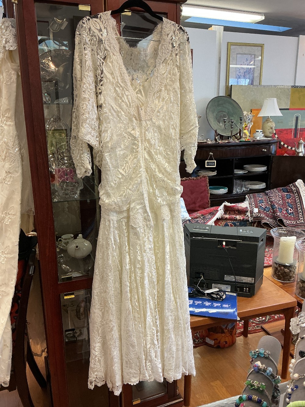 Int’l Ladies Garment Lace Wedding Dress Vintage