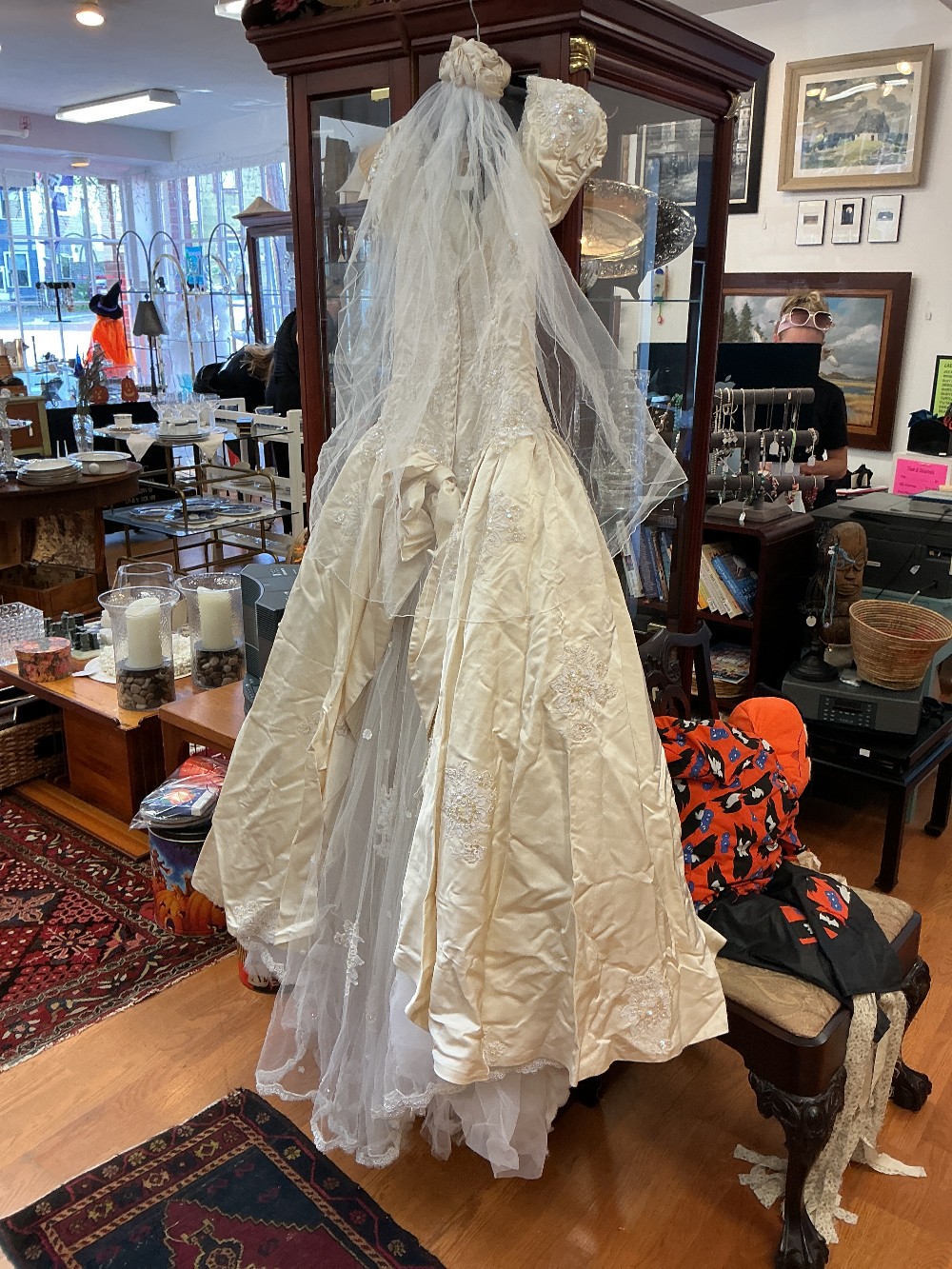 Yellow Ivory Vintage Wedding Dress