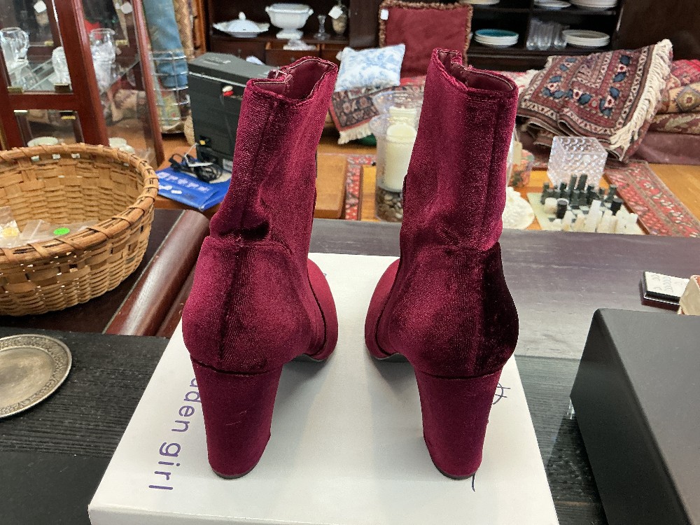 Madden Girl Burgundy Textile Ankle Boots Sz 6M