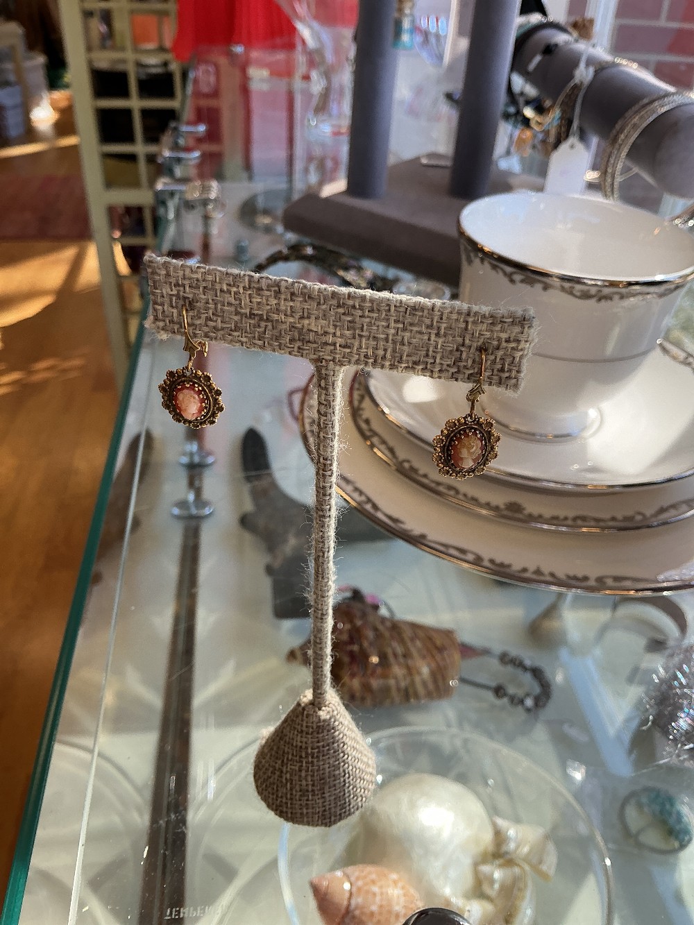 14k Cameo Earrings Antique