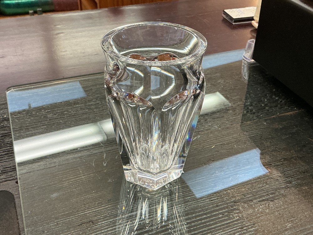 Baccarat 5in crystal vase