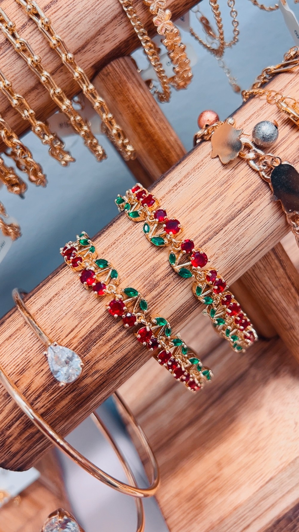 Cherry gold bracelet