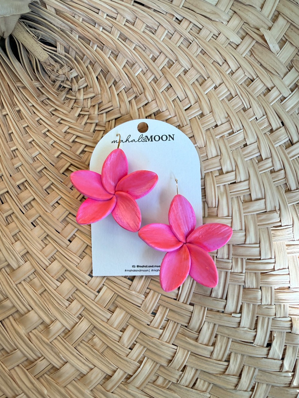 Plumeria earrings - pink