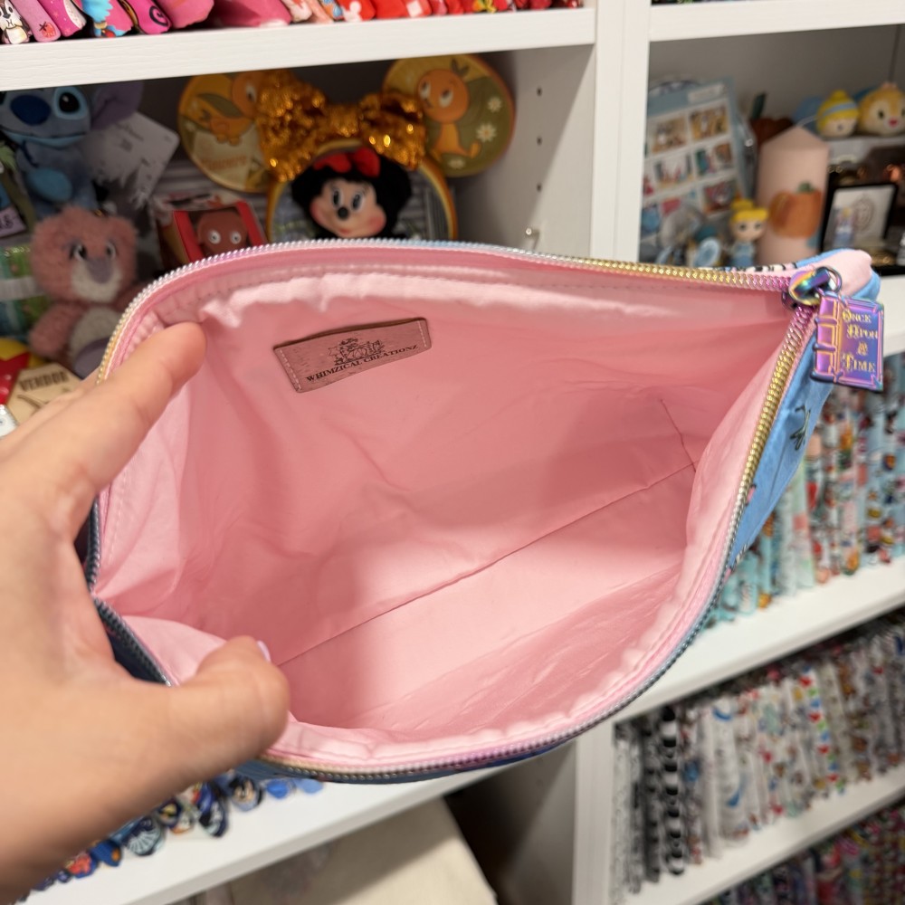 Snow White Pouch