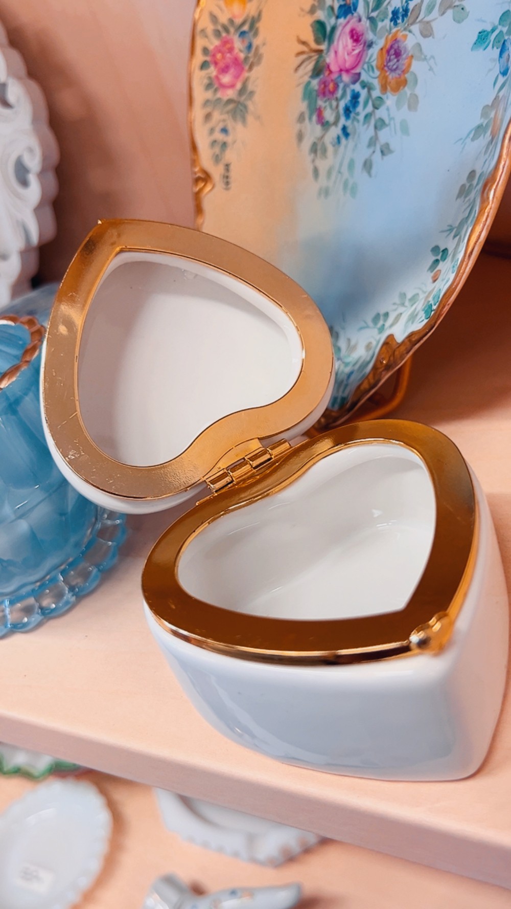 White Heart Stash Box