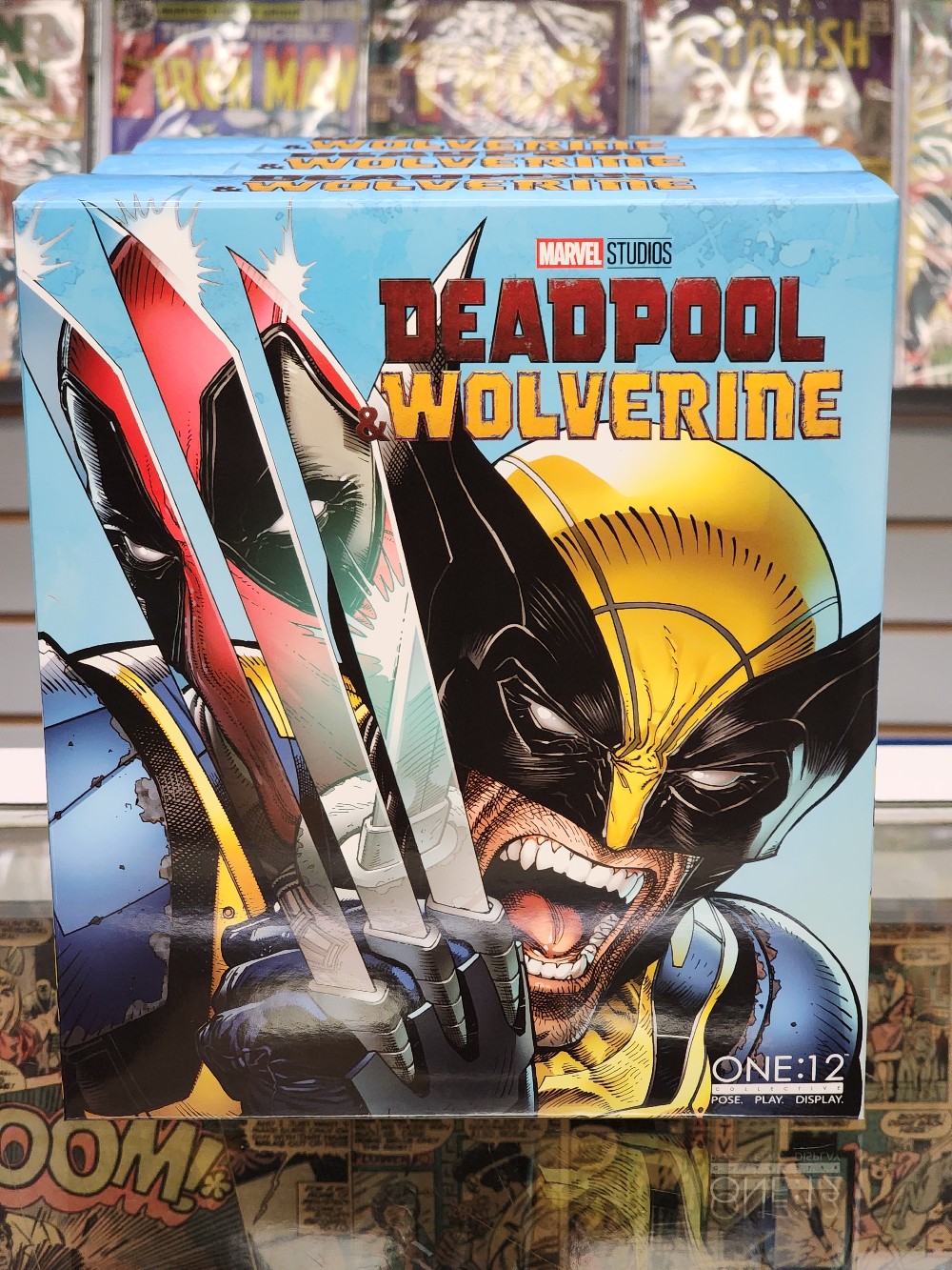 Mezco One:12 Collective Deadpool & Wolverine Wolverine Figure